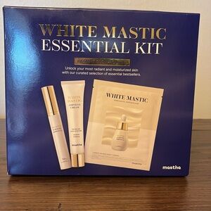 White Mastic Essential Skincare Kit